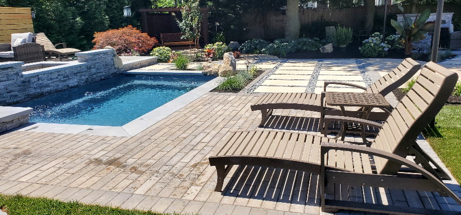 Techo-bloc linea paver patio with spa